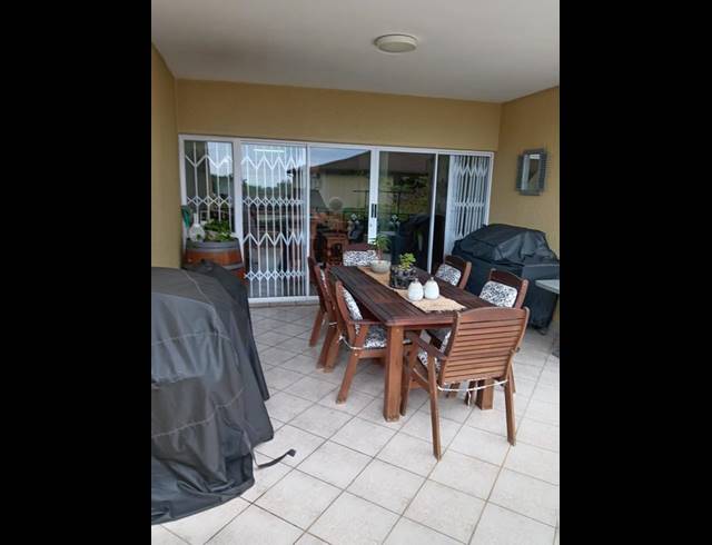 3 BEDROOM APARTMENT FOR SALE IN BALLITO BAY